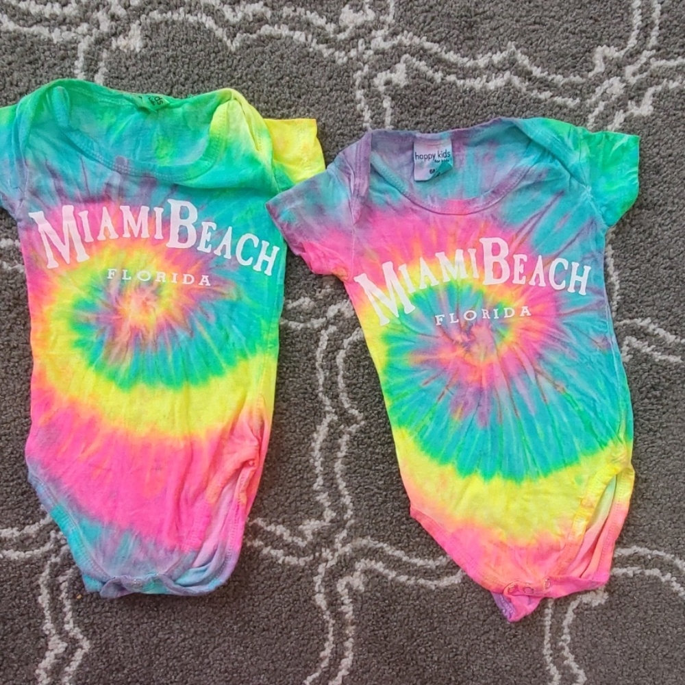 Miami Florida Onesie 6 Months. DISCOUNTED SHIPPING